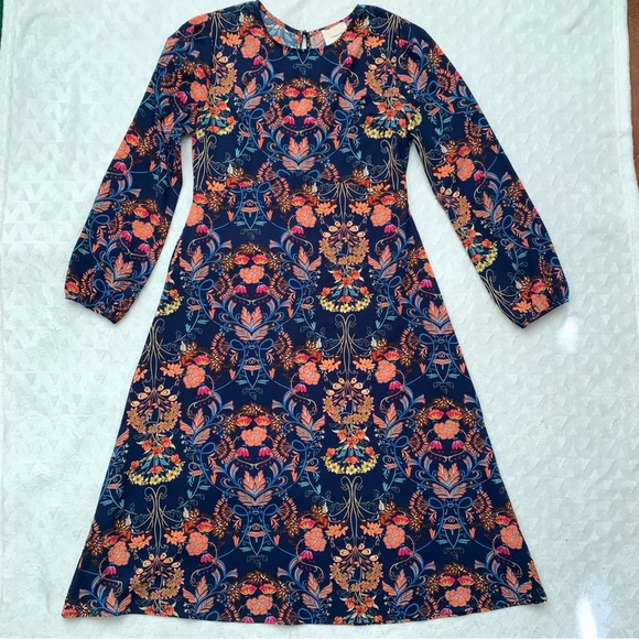 I Madeline Dress Medium - Picture 2 of 10